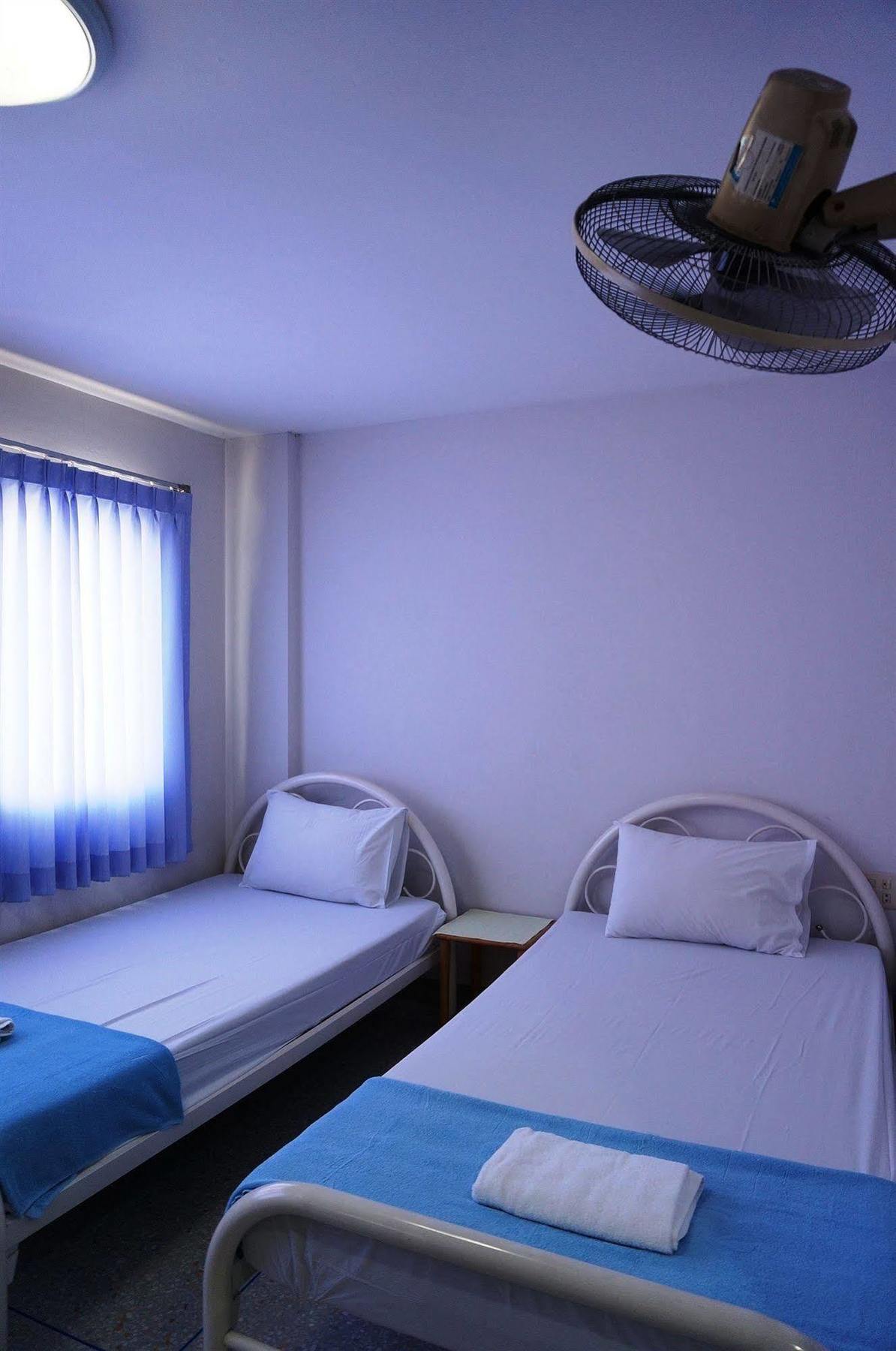 Thasanee Guesthouse Hua Hin Exterior photo