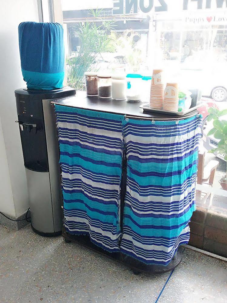 Thasanee Guesthouse Hua Hin Exterior photo